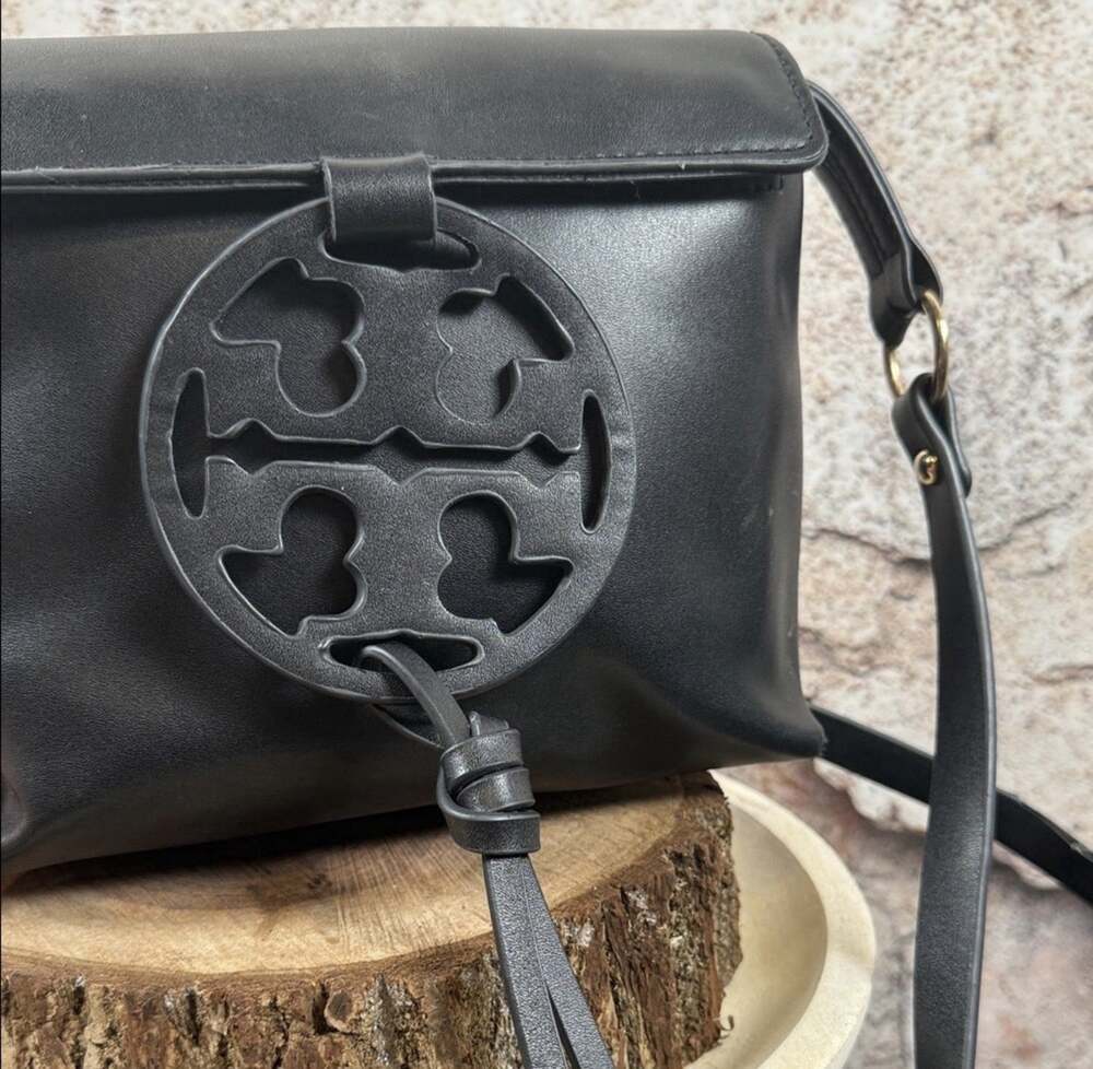 Tory Burch Black and Gold ZipPouch. B14